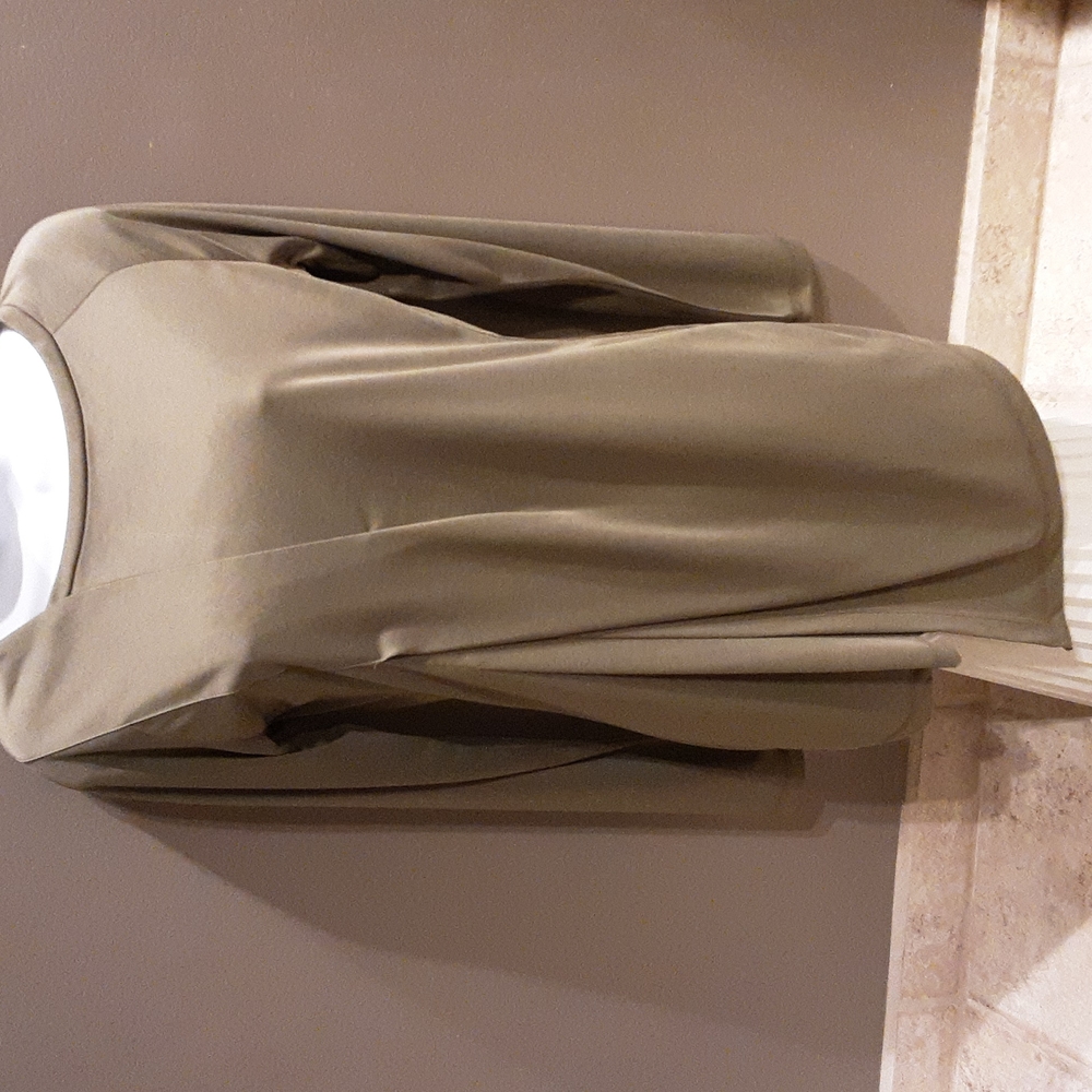 Asymmetric long sleeved top by NU.